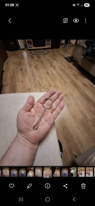 Lupa din argint masiv.Are 19gr.Pret 450lei