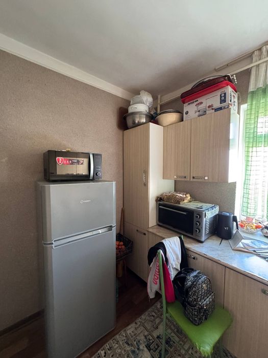 3 xonalik uy sotiladi