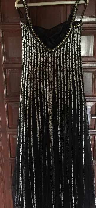 Официална рокля