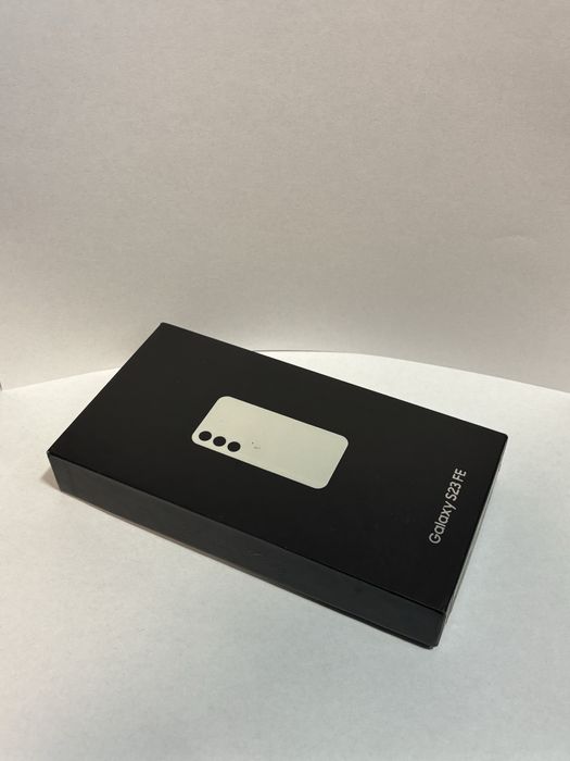 MDM vinde: Samsung S23 FE, 256GB, Cream.