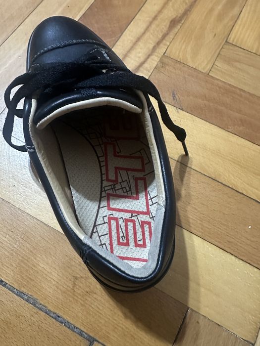 Pantofi ESD cu bot metalic nr 37