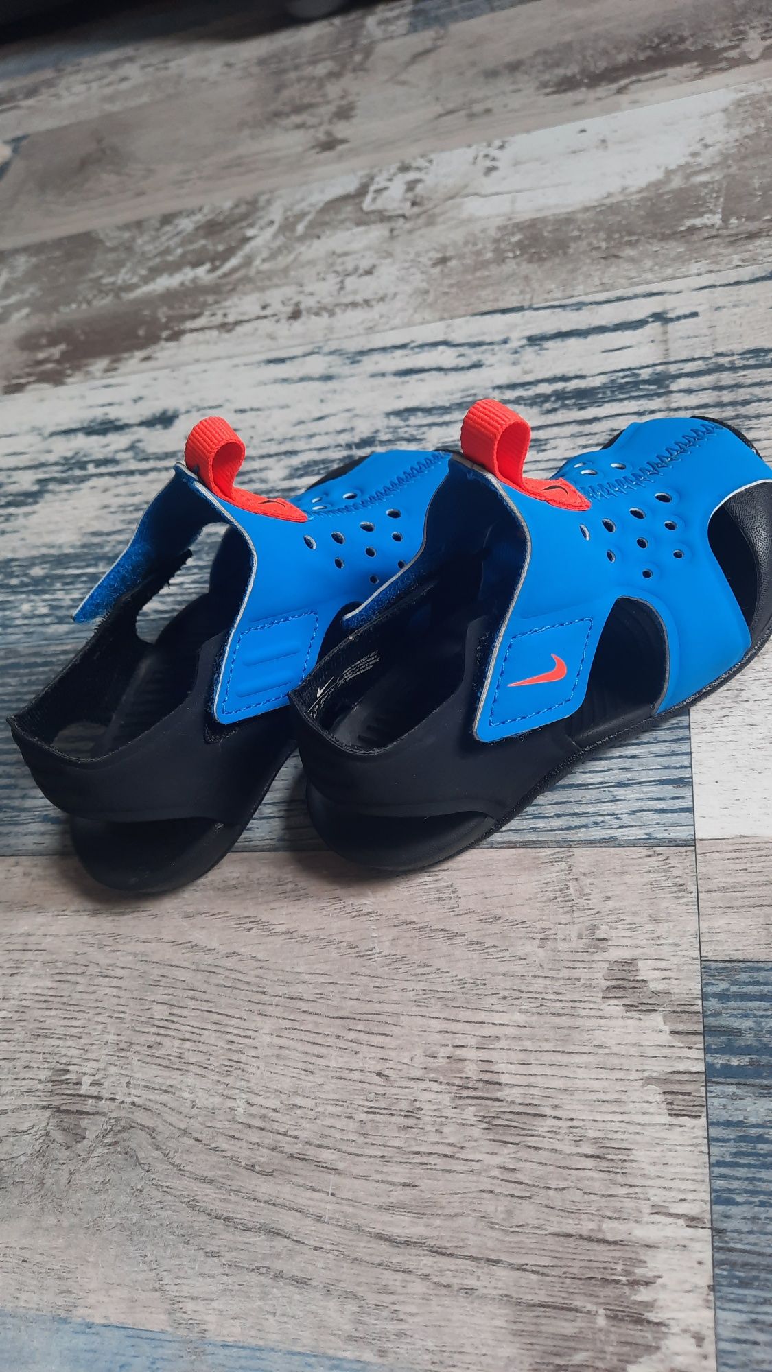 Нови сандали Nike 22 номер