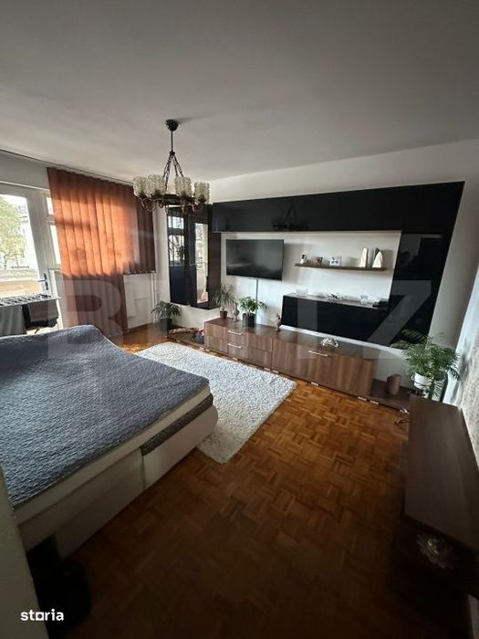 Apartament 3 camere, decomandat, mobilat-utilat, etaj intermediar Grig