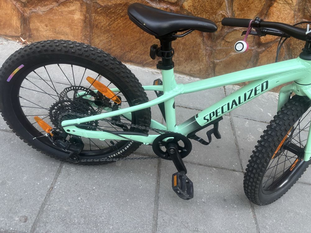 Детски велосипед 20” цола SPECIALIZED