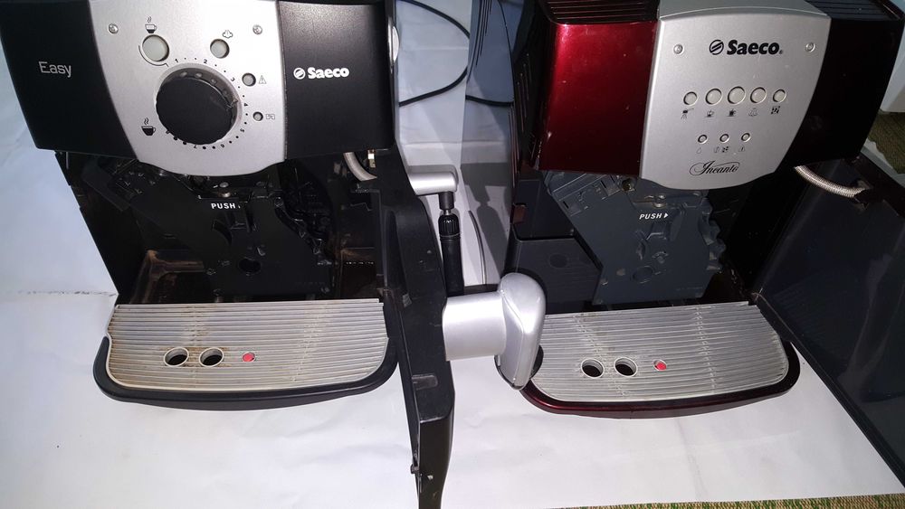 Продавам работещи кафе машини марка Саеко на  ЧАСТИ