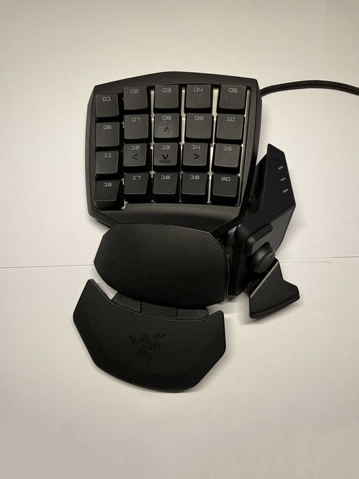 Razer Orbweaver Chroma - Keypad Gaming