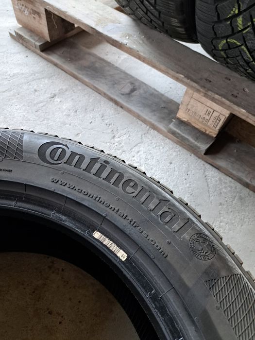 4 anvelope iarnă 205 55 r16 Continental