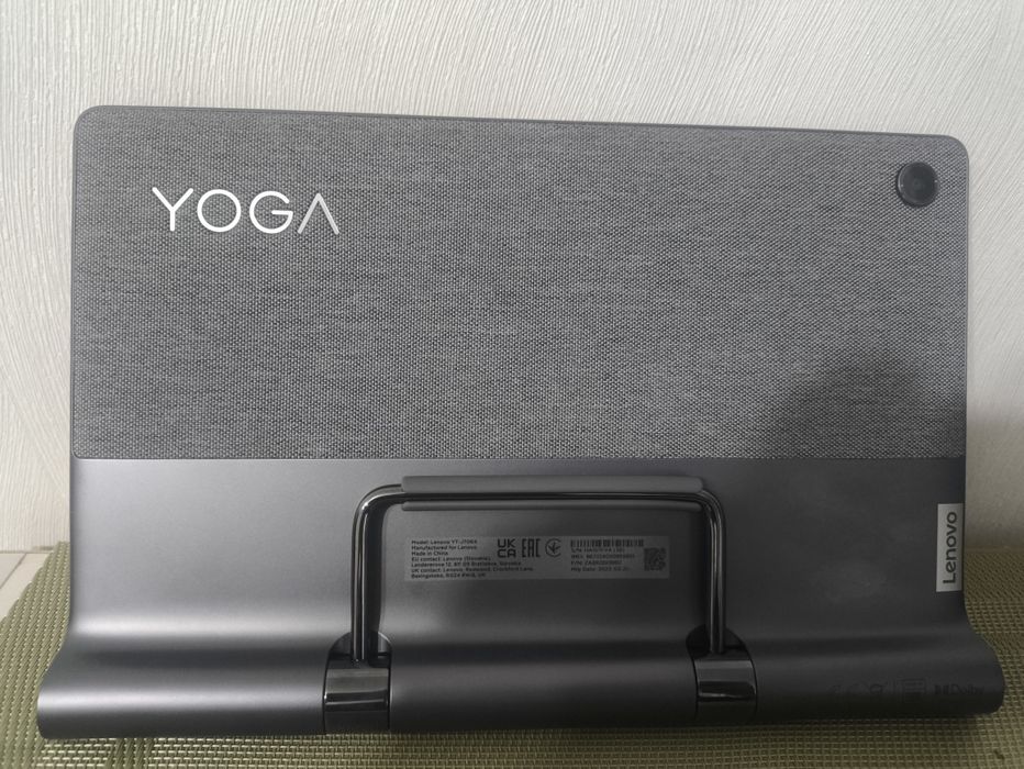 Планшет Lenovo Yoga Tab 11, в идеальном состоянии, не использованный