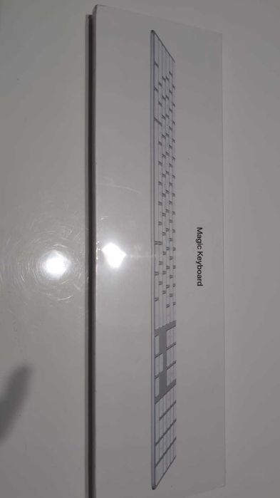 Tastatură Apple Magic Keyboard cu tastatură numerică