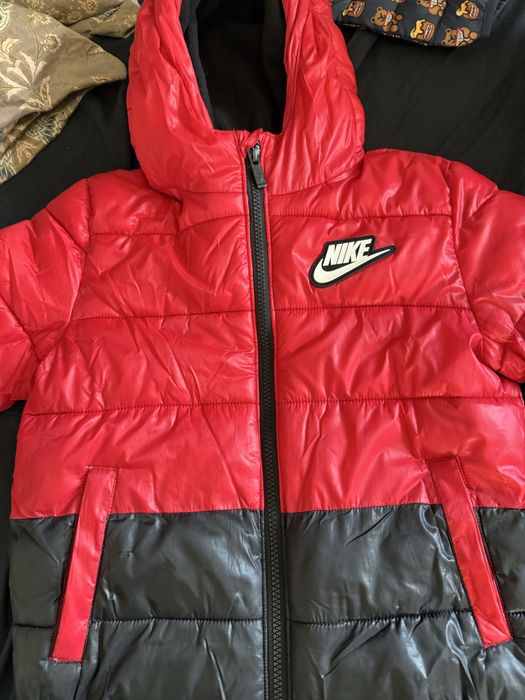 Оригинално детско  яке nike