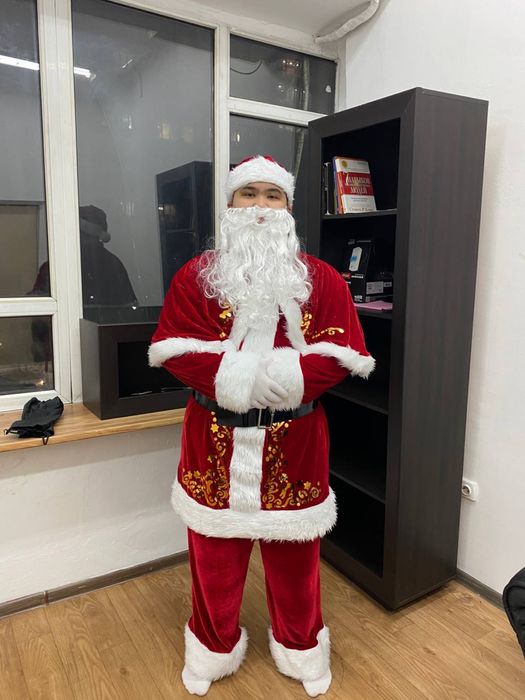 Прокат костюма Деда мороза / Санта Клауса