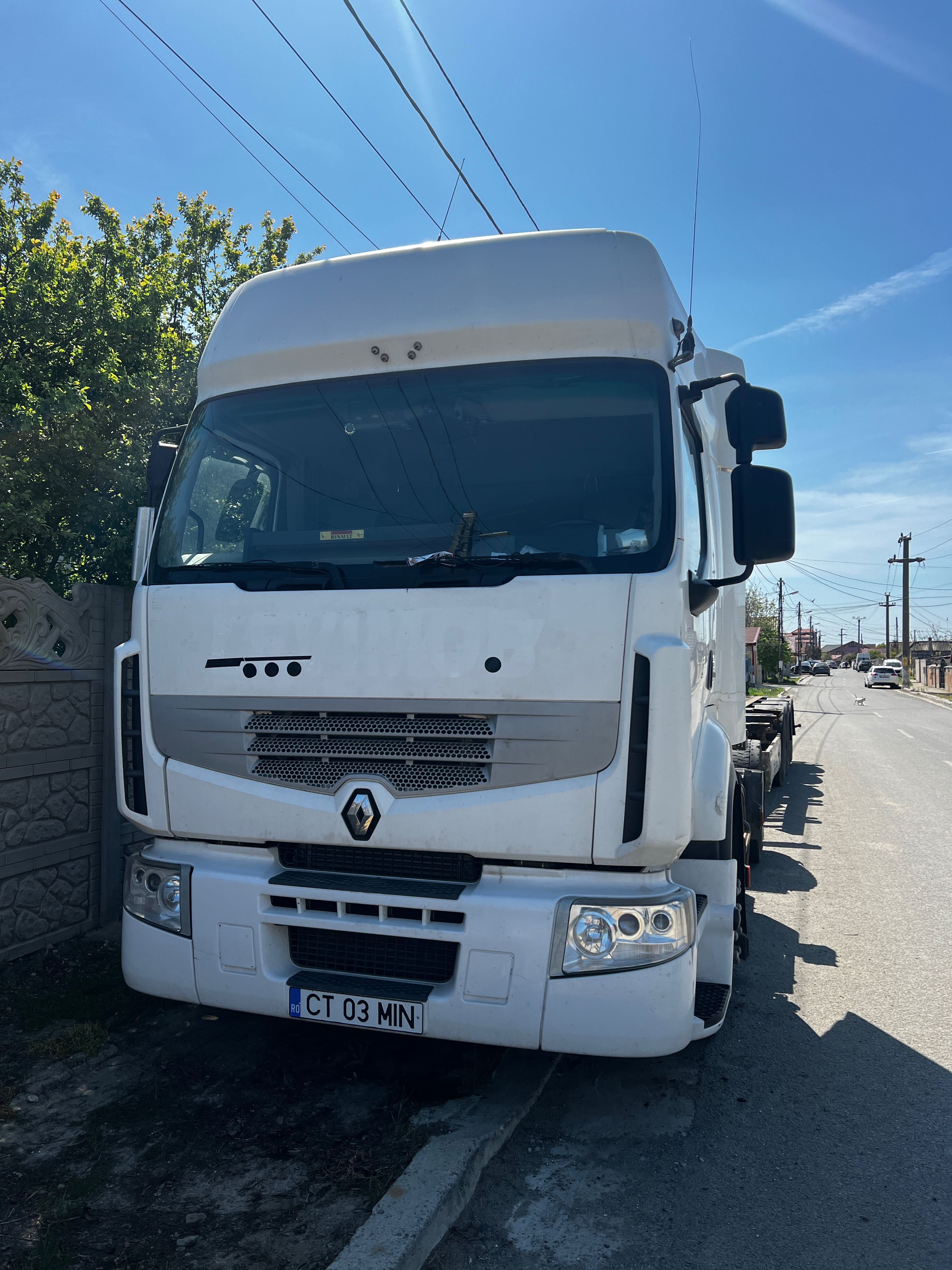 Renault premium / semiremorca containere krone