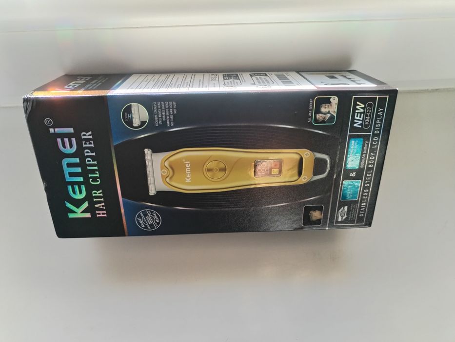 Masina de tuns Kemei