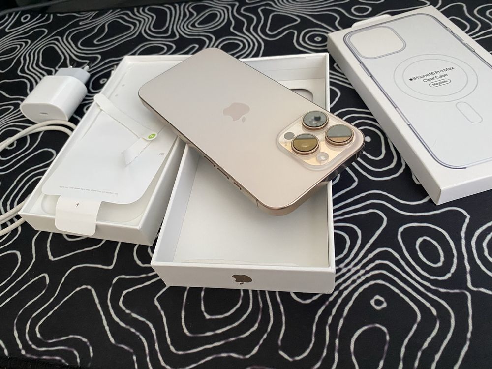 Iphone 16 pro max desert titanium 265GB