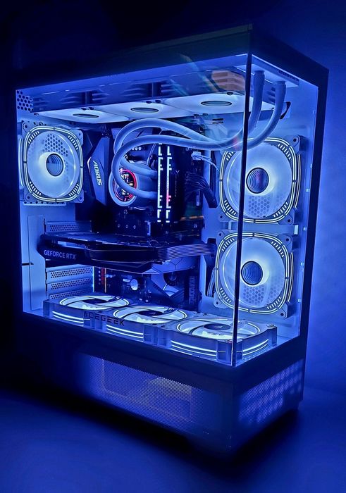 Sistem PC Gaming CalculatorAMD Ryzen 7 5800X RTX 5060 32GB SSD 2TB