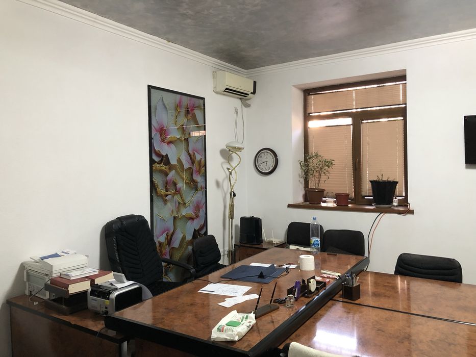 СРОЧНО! Продается одна кмнатная квартира в центре города.