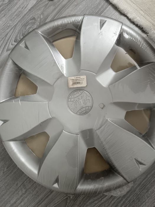 Колпак новый размер 15