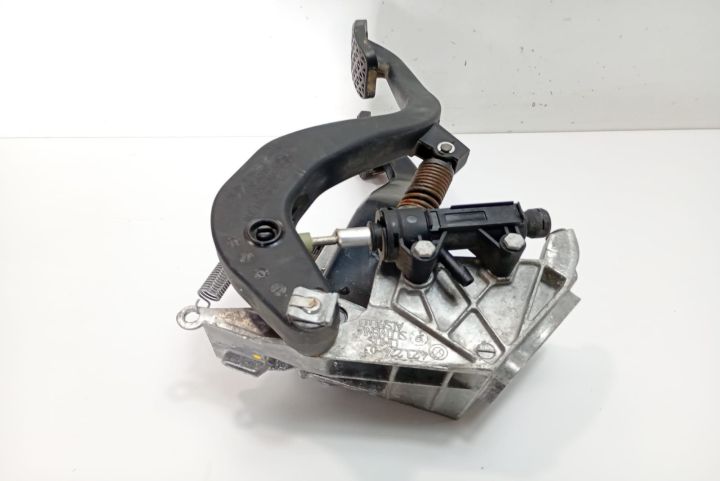 Suport  Pod pedalier 42322403 BMW Seria 1 E87