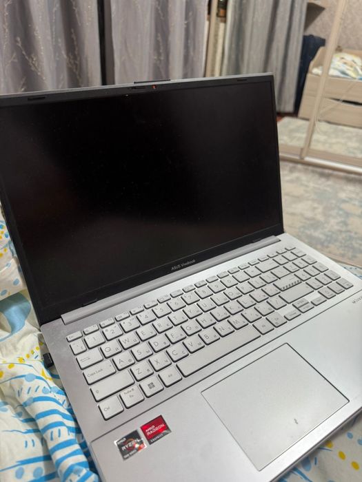 Asus Vivobook Go 15
