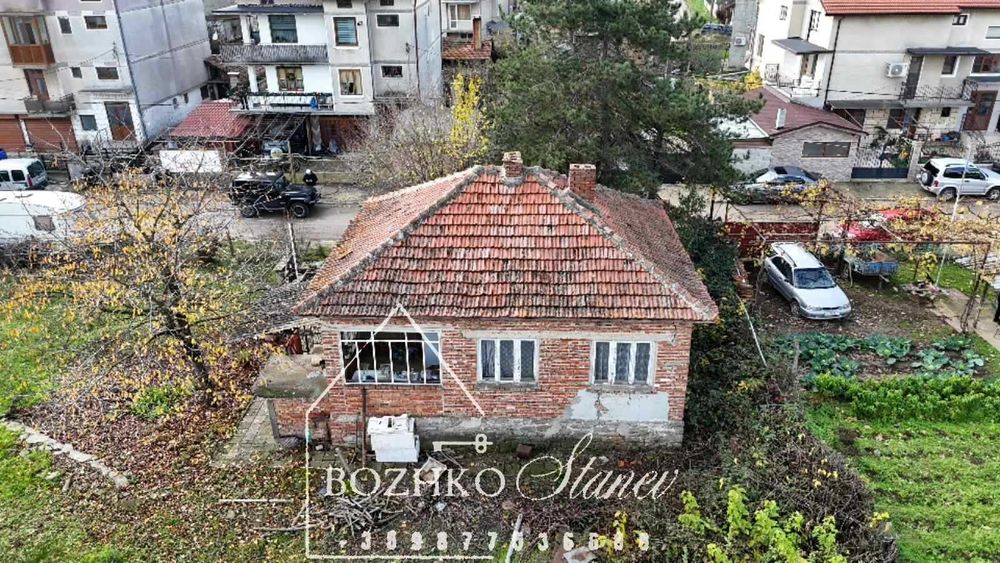 Продава се Къща в Долни чифлик - 60 кв.м за 709 €/кв.м - Снимка #3