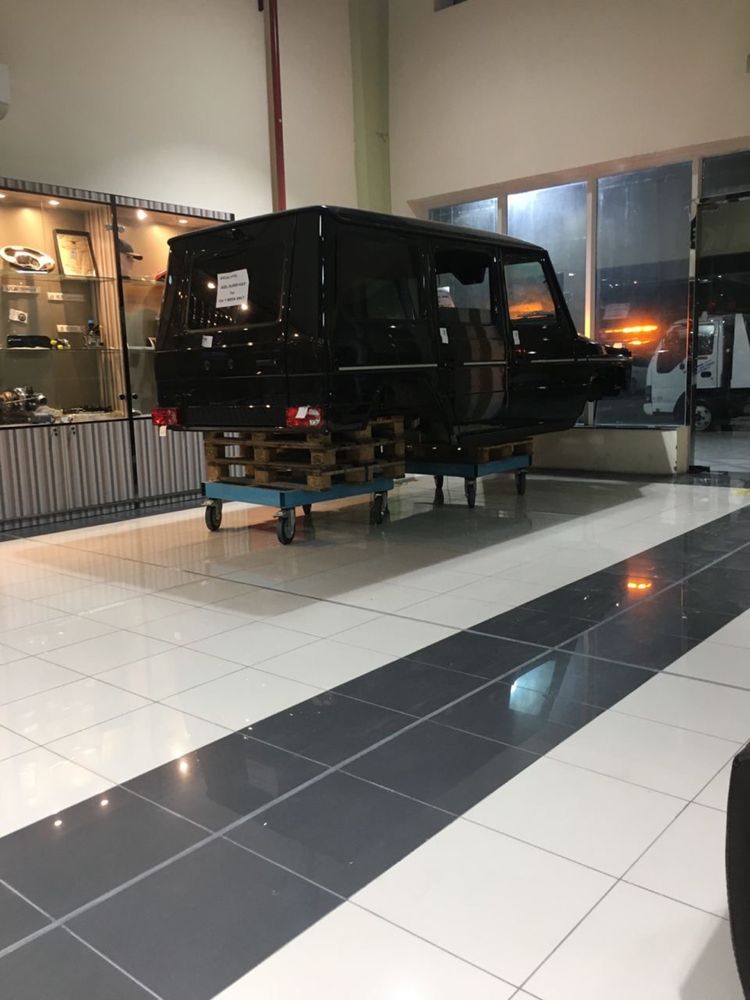 Kuzov G class. Mercedes-Benz.