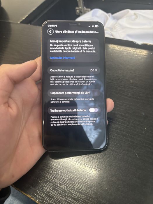 Schimb pe un iphone 13 pro sau 14 pro difirineta din partea mea