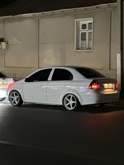 Diska sotiladi r17 balon bilan baloni 3 ta bittasi teshilgan diskada a