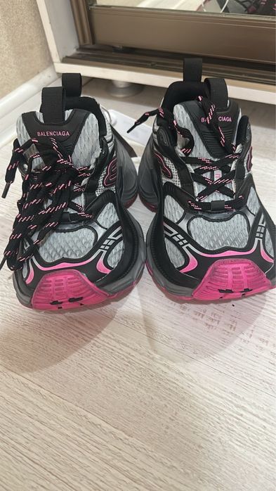 BALENCIAGA кроссовки люксовая пародия