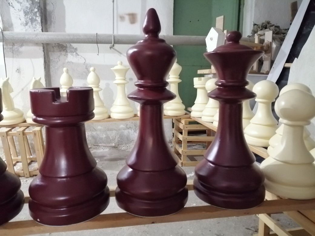Катта шахмат фигуралари