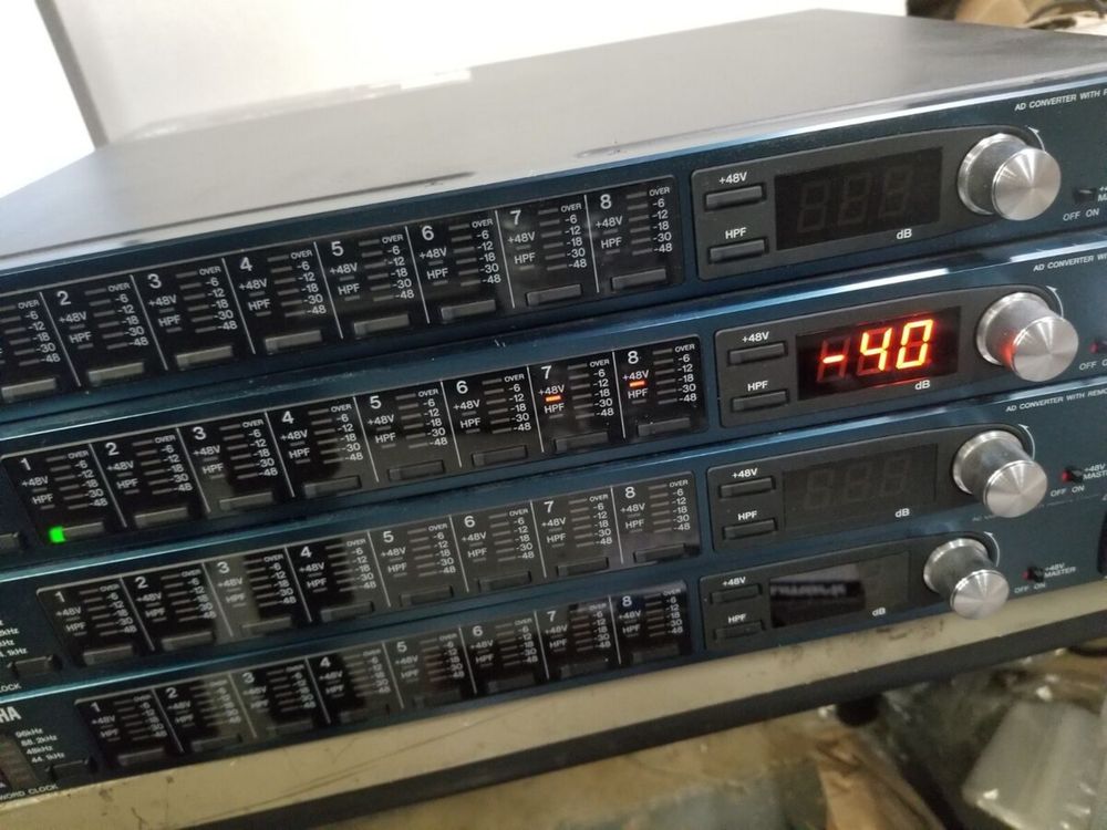 YAMAHA AD8HR convertor analog/digital preamplificator microfon