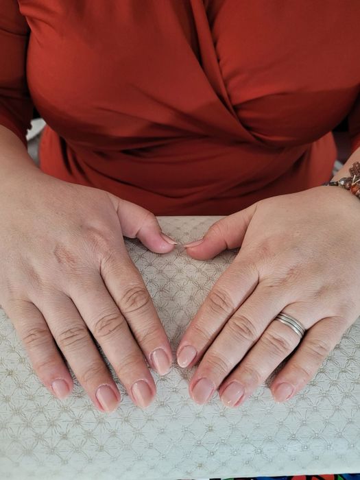 Unghii gel - Manichiura semipermanenta si clasica - sector 1