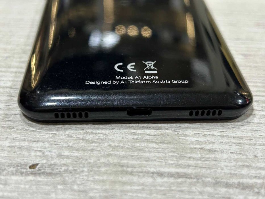 Смартфон A1 Alpha 64 gb 3 ram