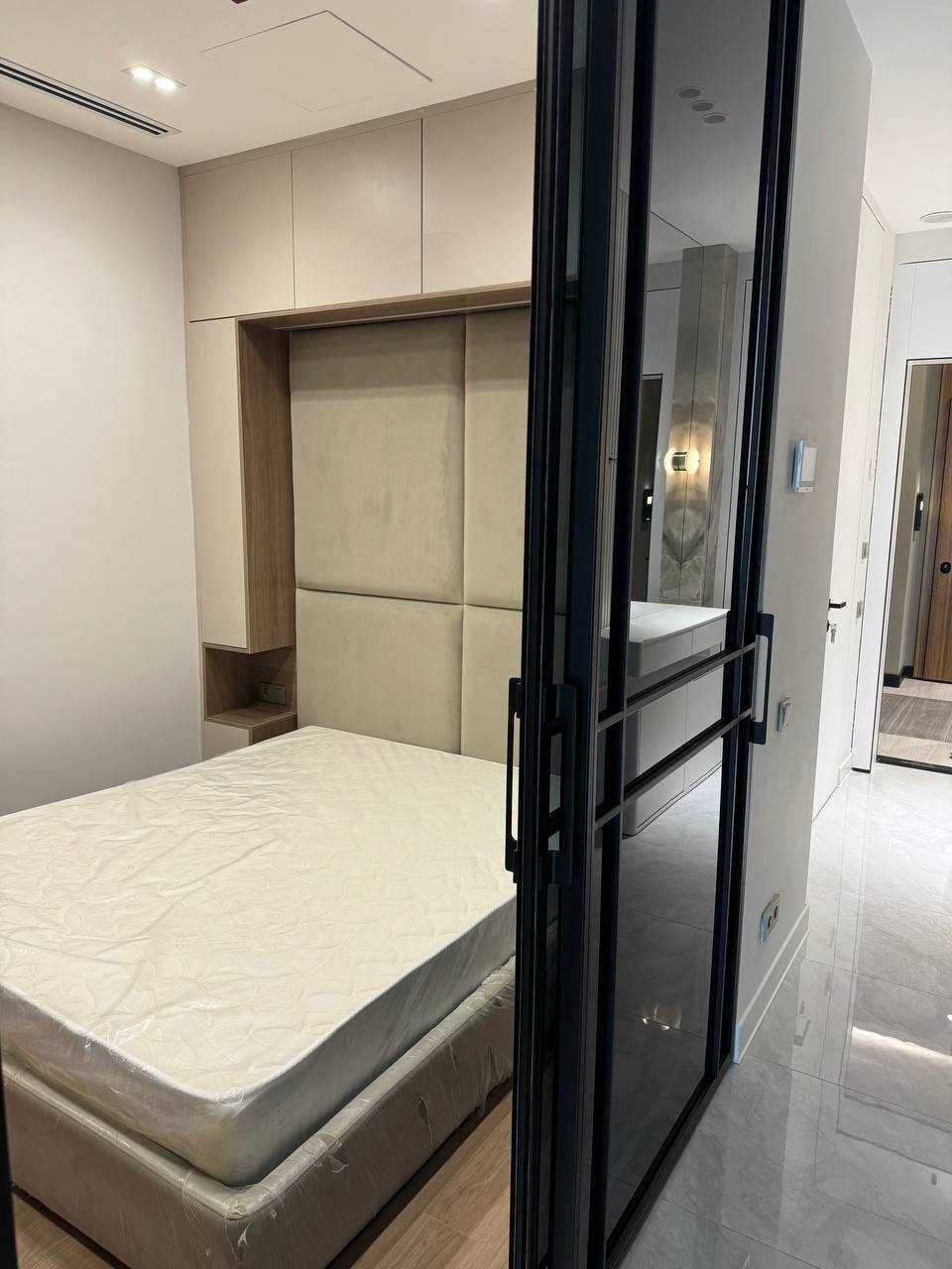 СРОЧНО АРЕНДА 2х ком квартира в ЖК Nest one вид на хилтон 40м2 18-этаж