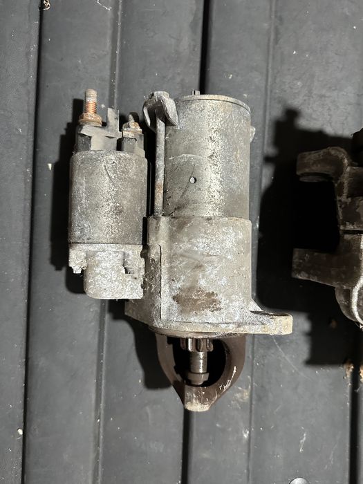 Compresor / Electromotor / Alternator Opel Zafira B 1.6 16 V Z16xep