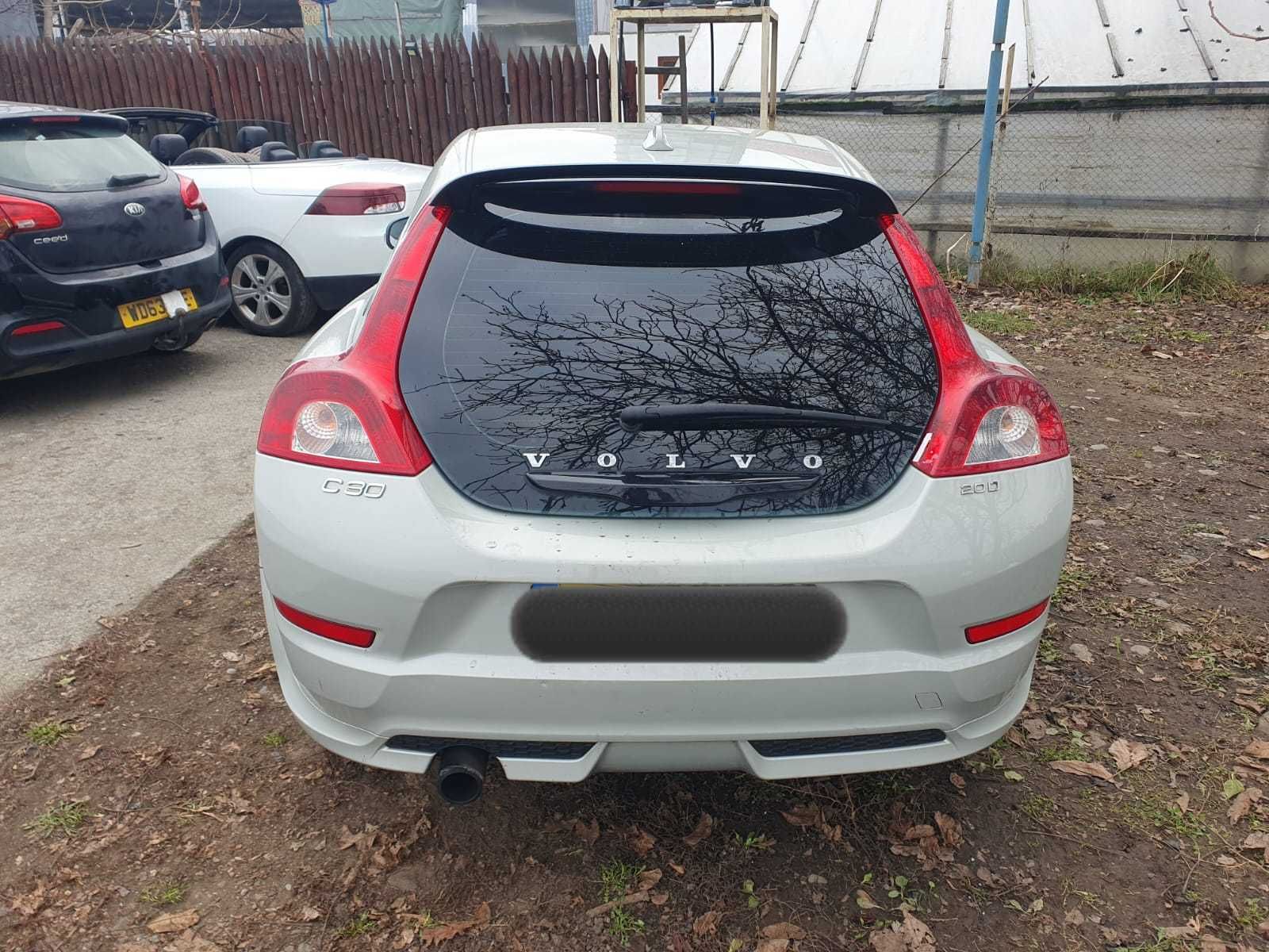 Dezmembrez Volvo C30 R-Design 2.0 D 2010