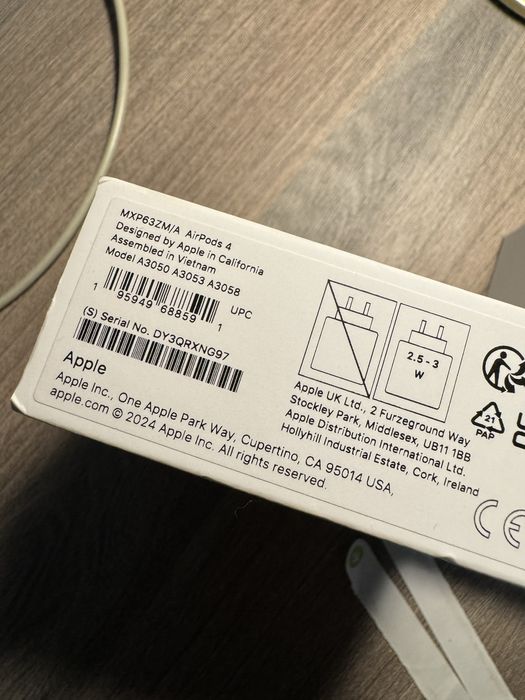 AirPods 4 Noi Garantie! Sigilate Fara ANC!