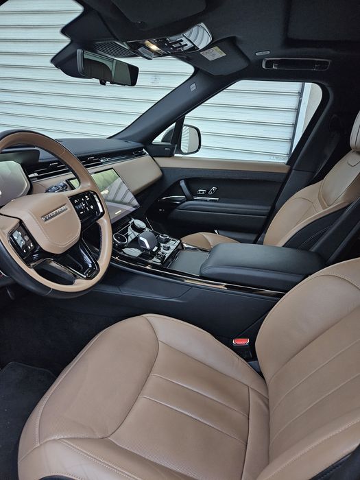 Рейндж Роувър Спорт