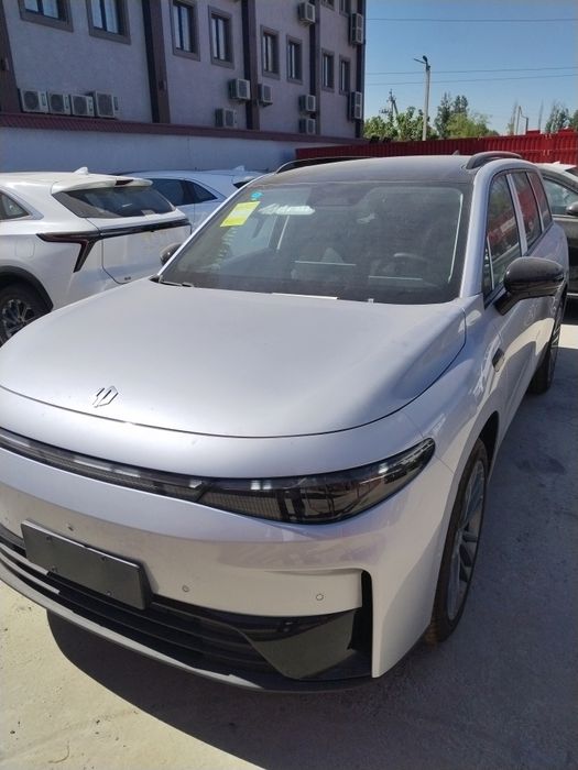 Leapmotrs  c16 2026 restayling