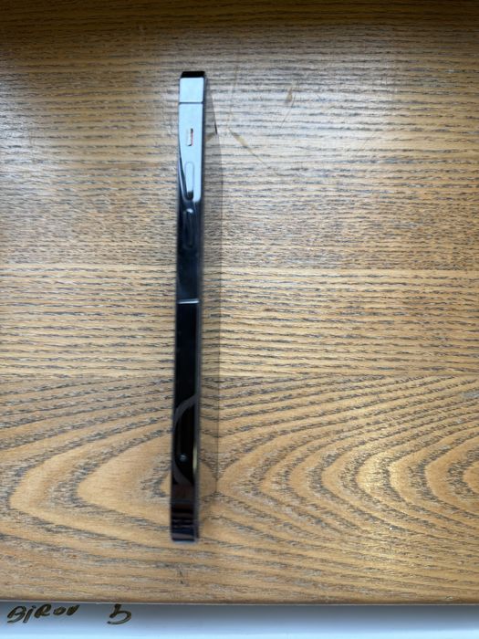 Iphone 12 pro in stare foarte buna