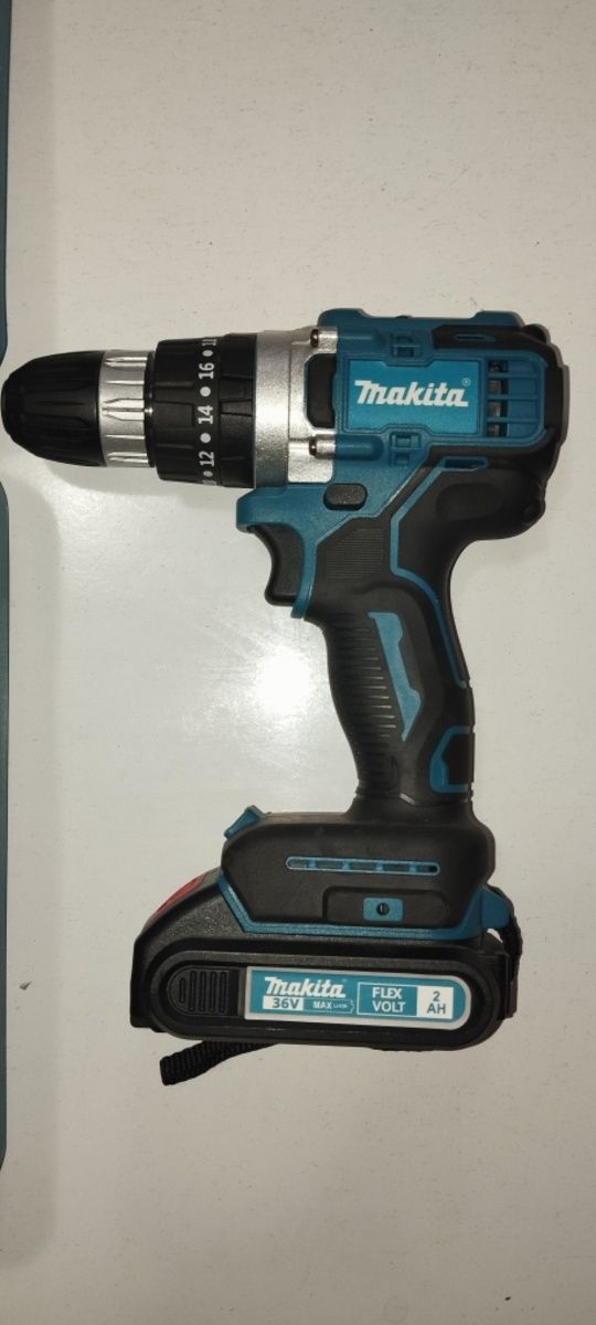 Бесщеточный ударный шуруповёрт Makita