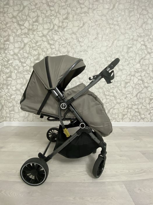 Продам коляску прогулучная