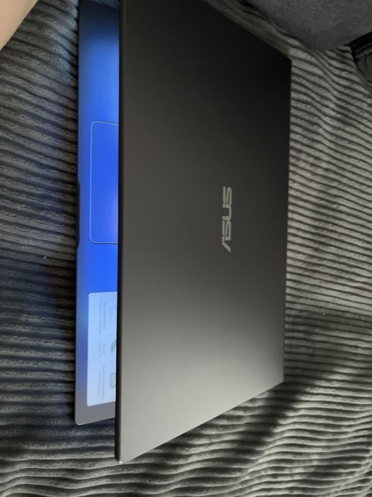 Продам ноутбук асус