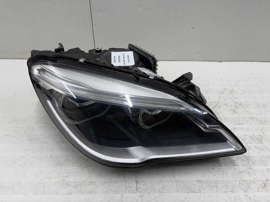 Десен фар Адаптивен Лед БМВ Ф06 Ф12 Ф13 Фейслифт