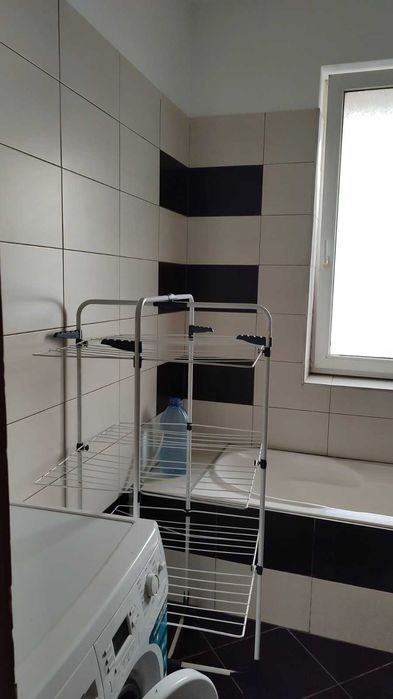 Inchiriez ap. 3 camere Strand