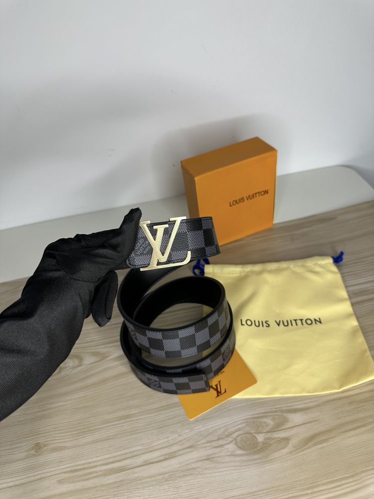 Curea Louis Vuitton piele canvas 100% cutie inclusă cadou