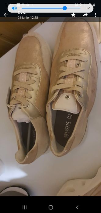 Încălțăminte noua de vanzare