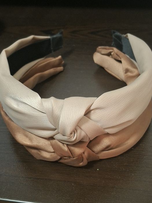 Диадема за глава