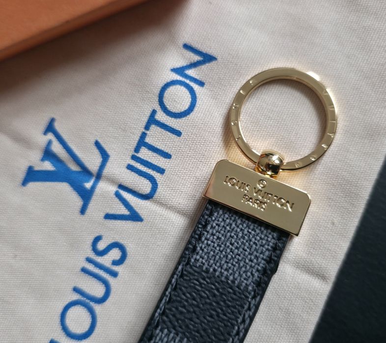 L0uis Vuitt0n ключодържател естествена кожа