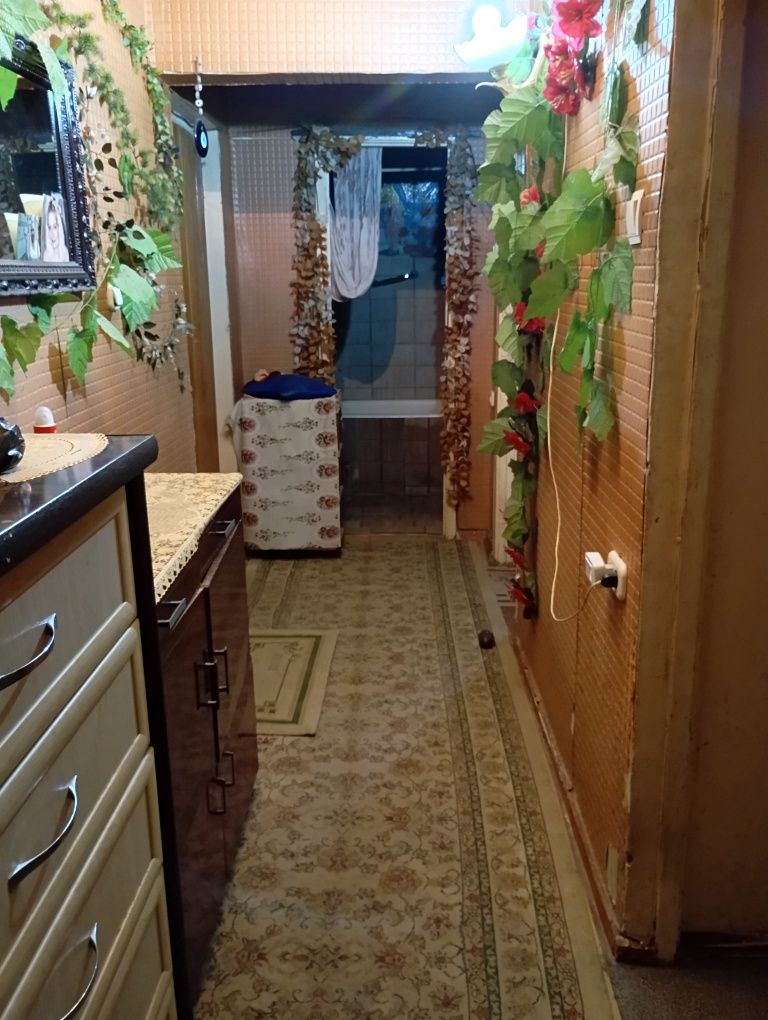 Продаю свою 2х кв. На юнусабаде -7 кв-л 2/3/4.