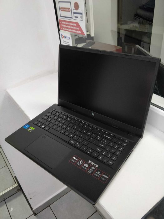 Laptop ASUS Nitro V15
